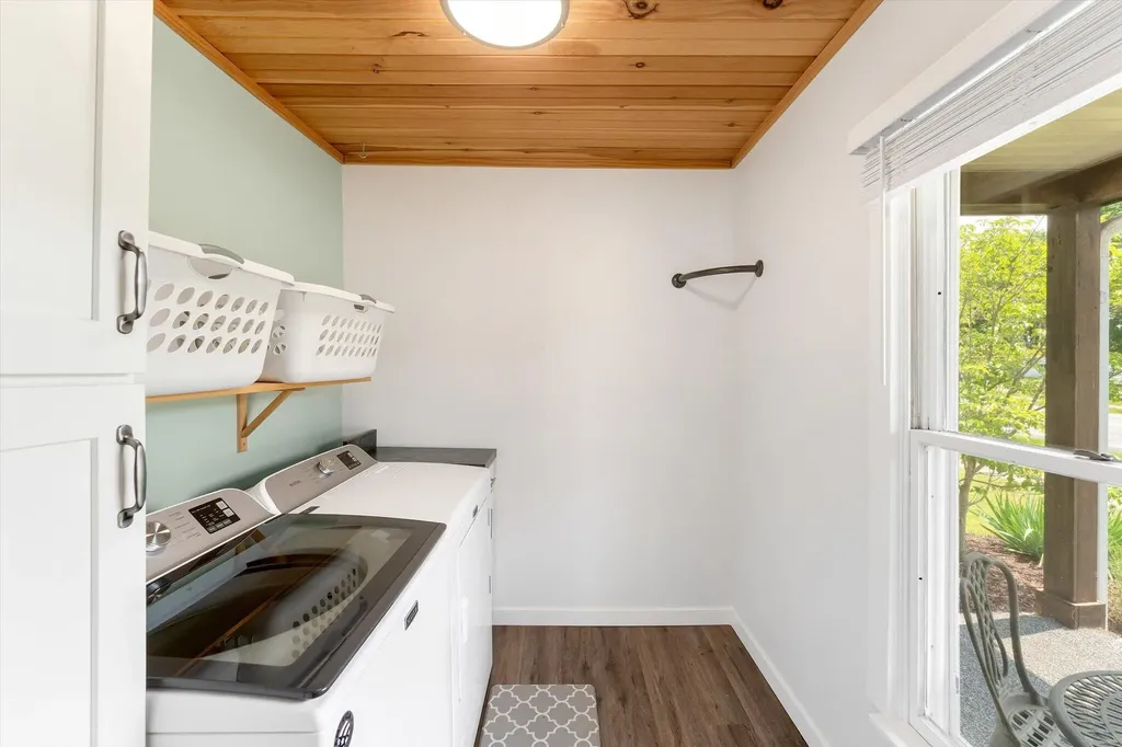 455 Divine Highway Portland City MI 48875