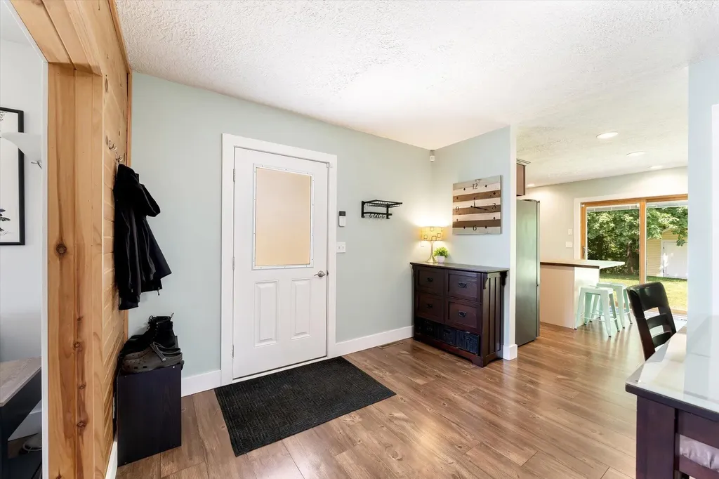 455 Divine Highway Portland City MI 48875