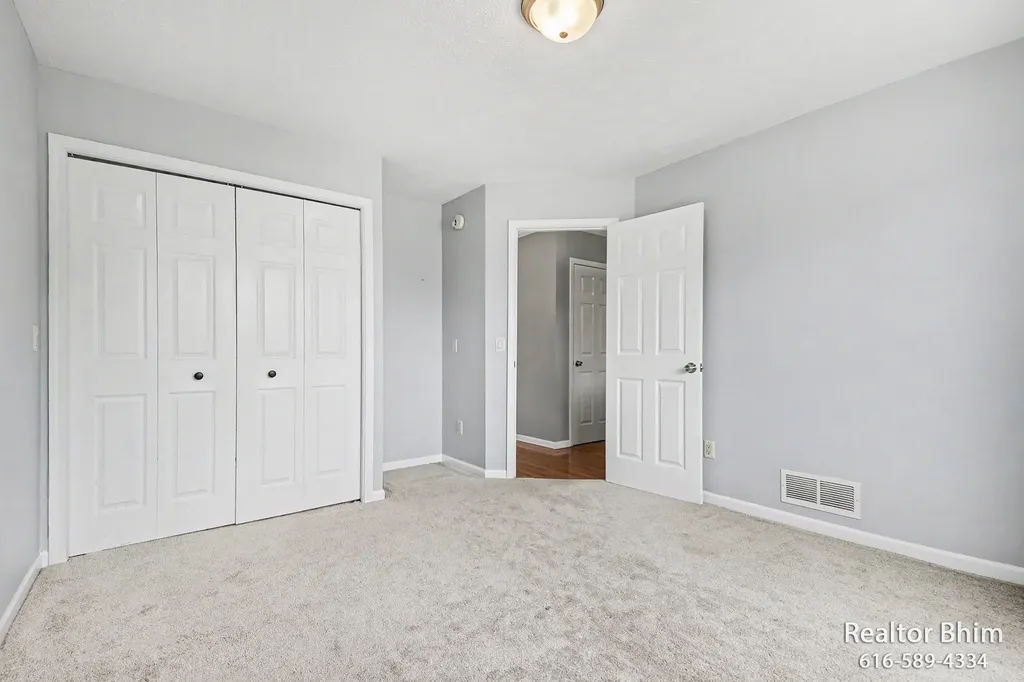 6712 Hartman Drive SE Gaines Charter Township MI 49316