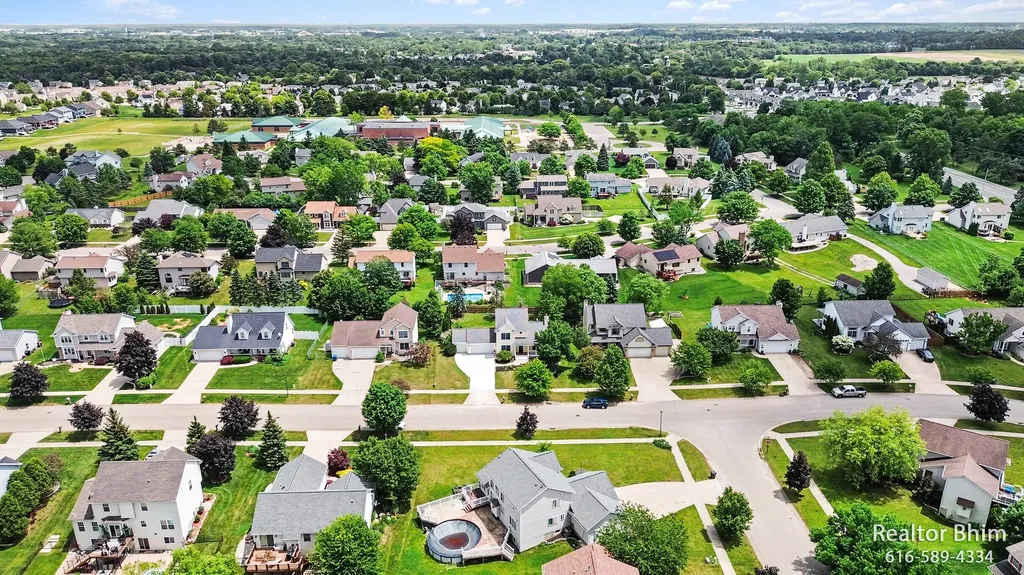 6712 Hartman Drive SE Gaines Charter Township MI 49316