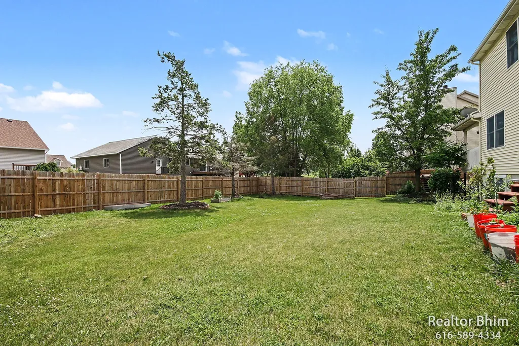 6712 Hartman Drive SE Gaines Charter Township MI 49316