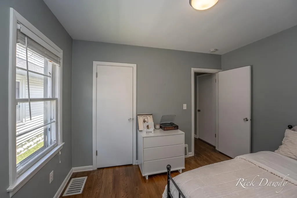 1225 Rathbone Street SW Wyoming City MI 49509