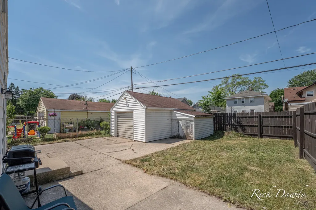 1225 Rathbone Street SW Wyoming City MI 49509