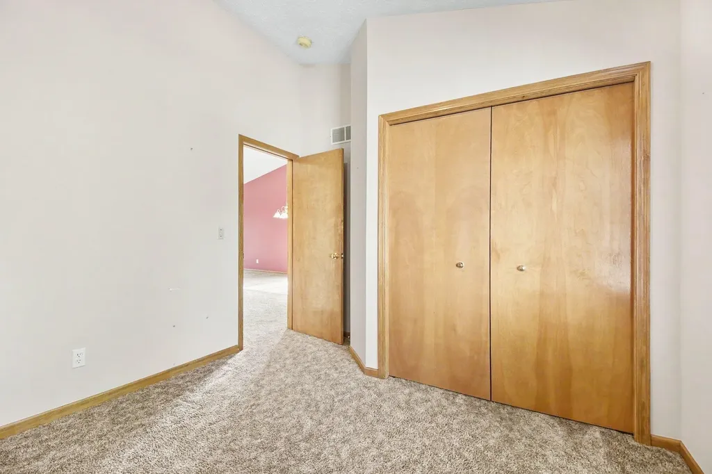 2091 Woodshire Place SE Kentwood City MI 49508