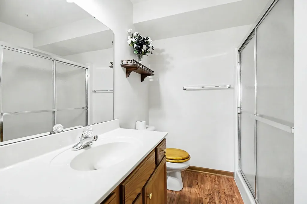 2091 Woodshire Place SE Kentwood City MI 49508