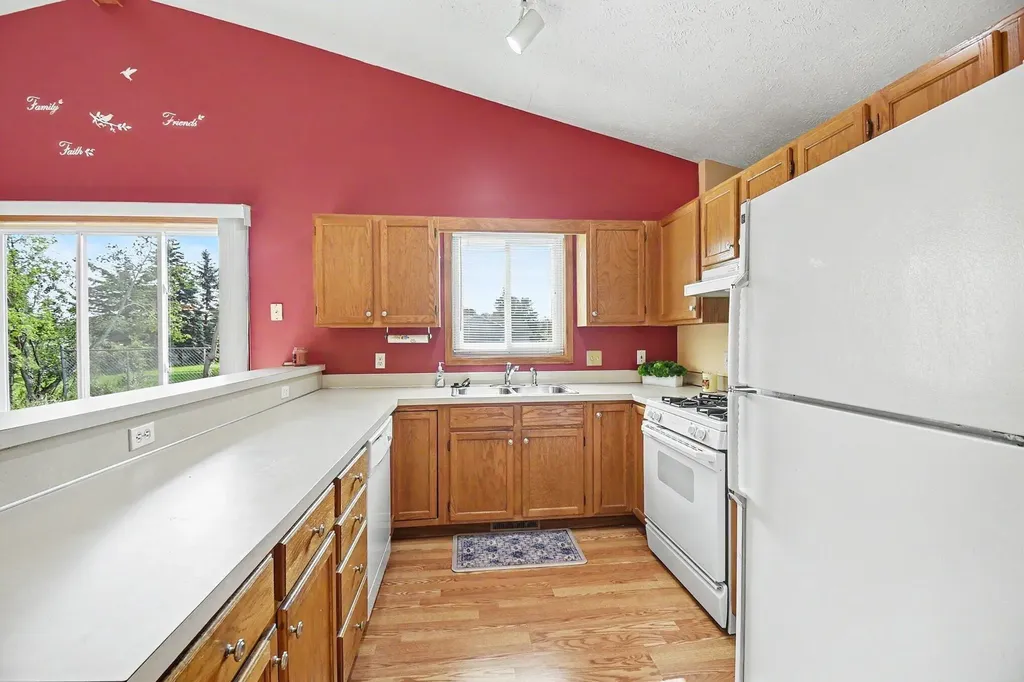 2091 Woodshire Place SE Kentwood City MI 49508