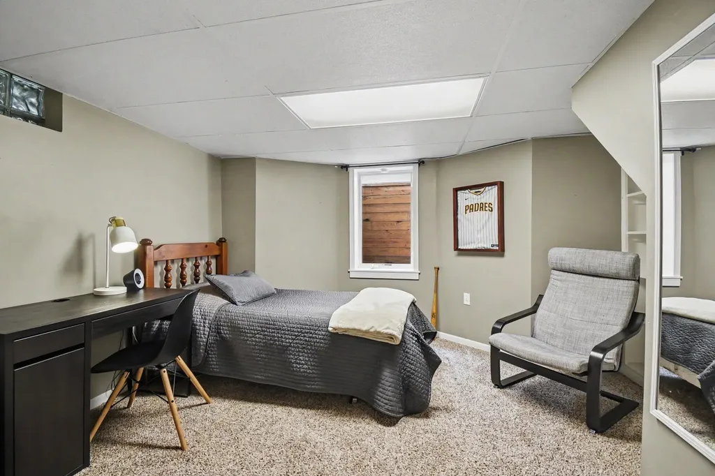 904 Mayhew Wood Drive SE Grand Rapids City MI 49507