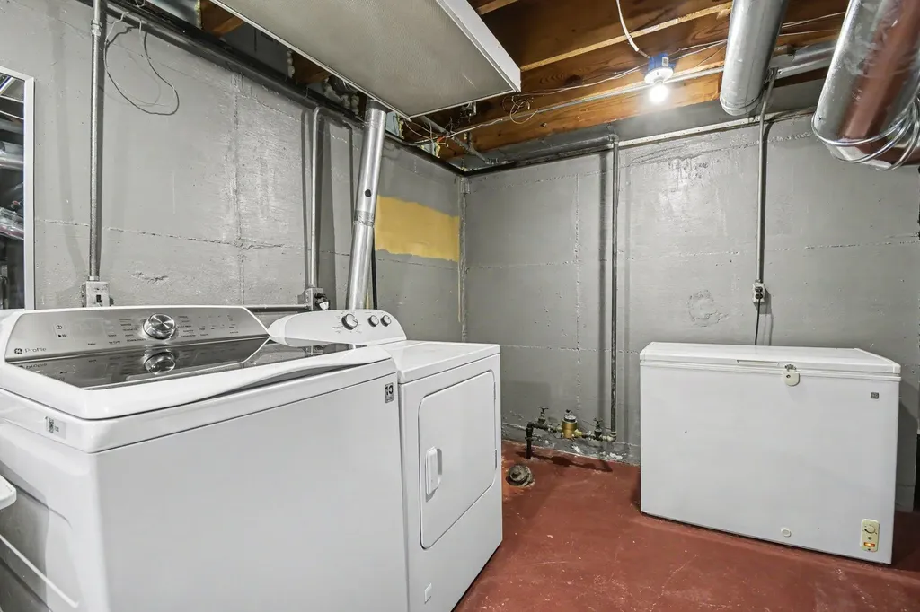 904 Mayhew Wood Drive SE Grand Rapids City MI 49507