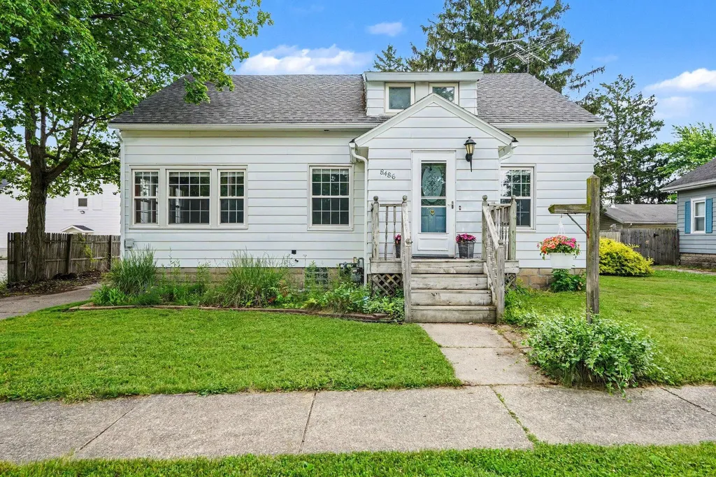 8486 Harlow Avenue SW Byron Township MI 49315