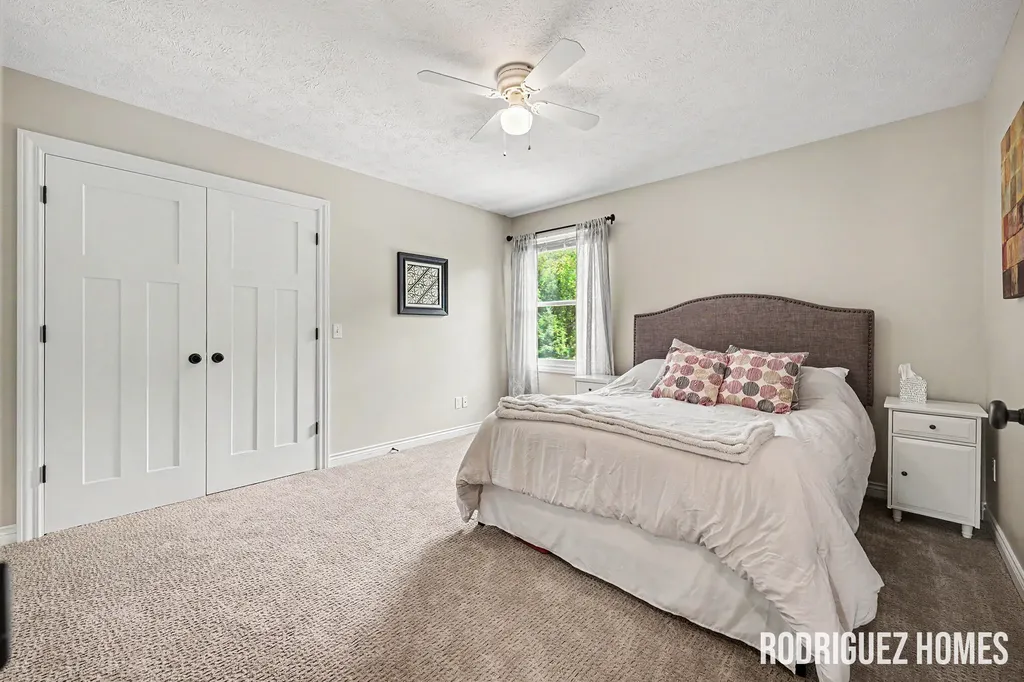 2246 Cascade Lakes Circle SE Cascade Charter Township MI 49546