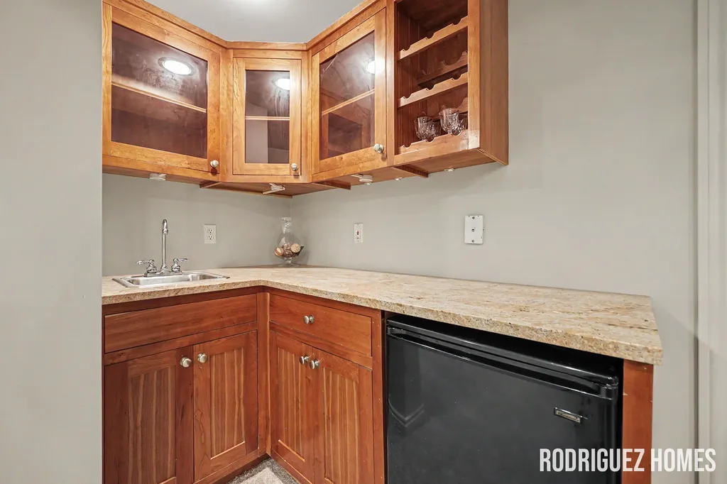 2246 Cascade Lakes Circle SE Cascade Charter Township MI 49546