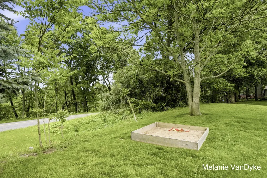 4770 Hidden Highland Drive NE Plainfield Charter Township MI 49341