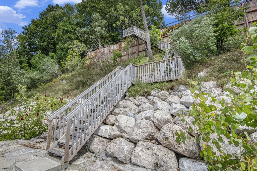 2578 Lakeshore Drive Saugatuck Township MI 49408