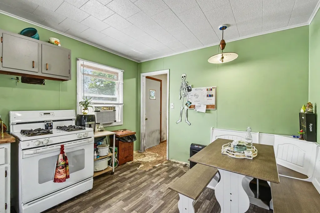 561 Pembroke Drive Grayling Charter Township MI 49738