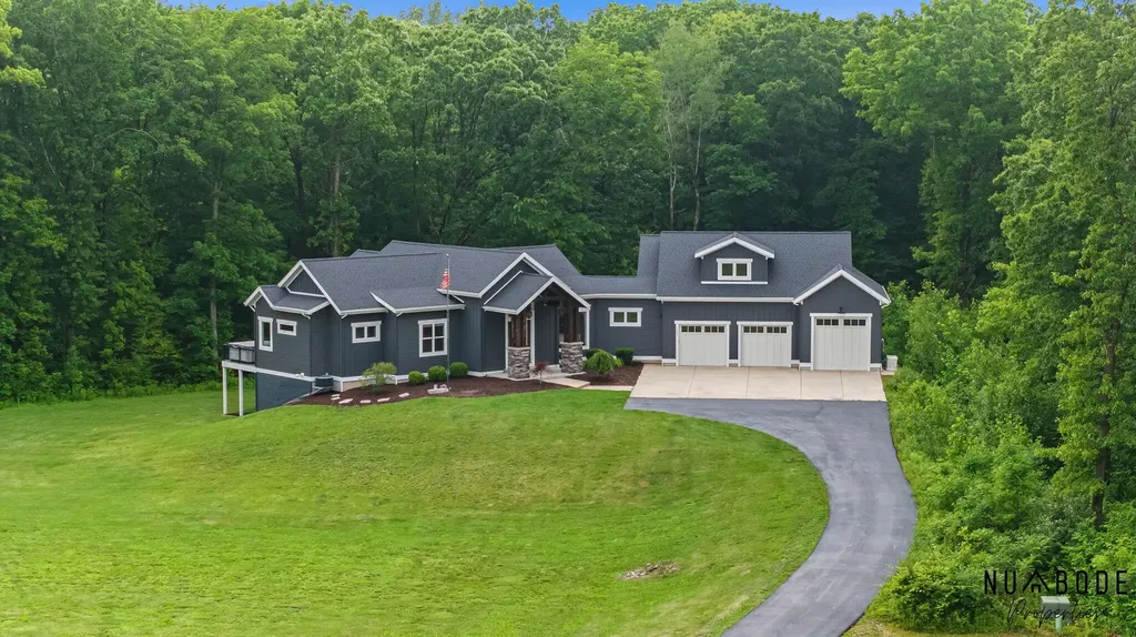 1497 10 Mile Road NE Algoma Township MI 49321