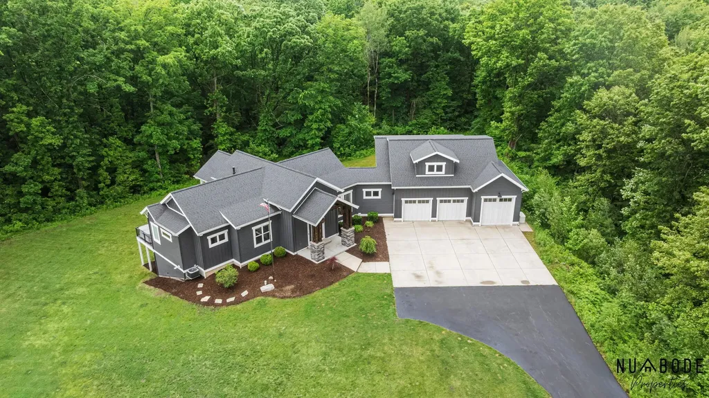 1497 10 Mile Road NE Algoma Township MI 49321