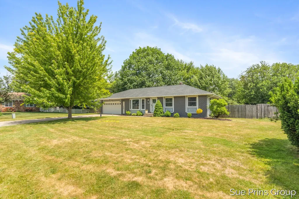 7354 S Garden Court Georgetown Charter Township MI 49428