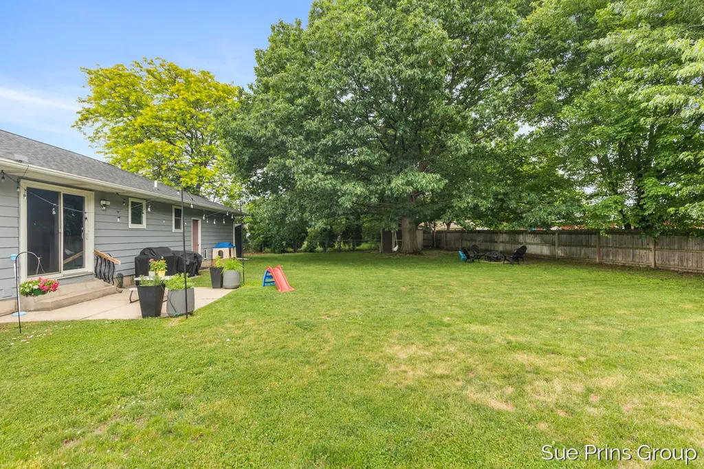 7354 S Garden Court Georgetown Charter Township MI 49428