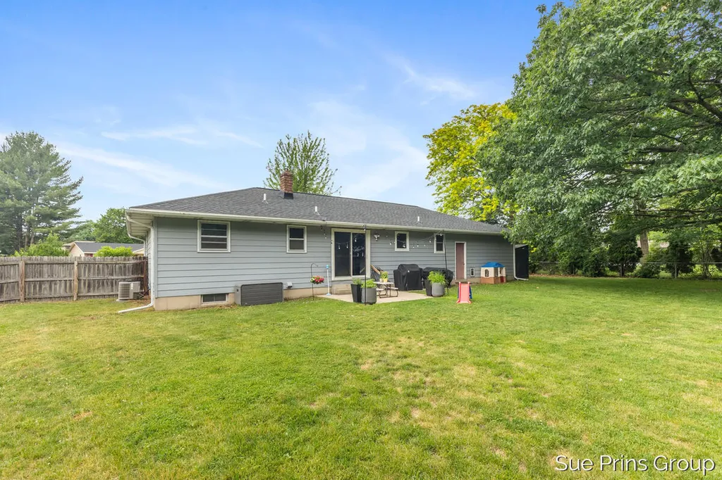7354 S Garden Court Georgetown Charter Township MI 49428