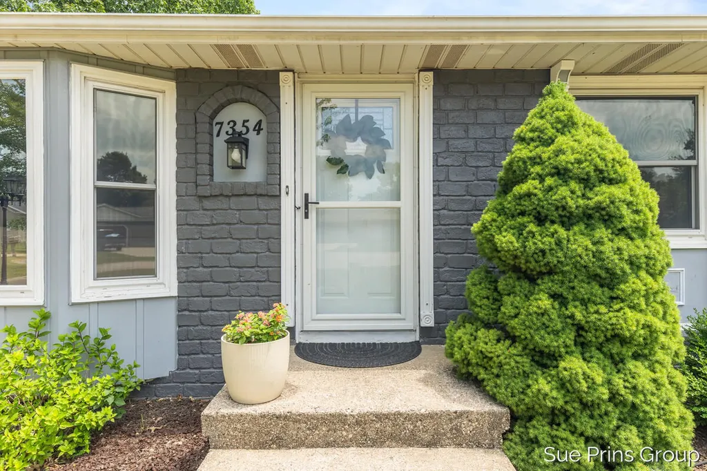 7354 S Garden Court Georgetown Charter Township MI 49428