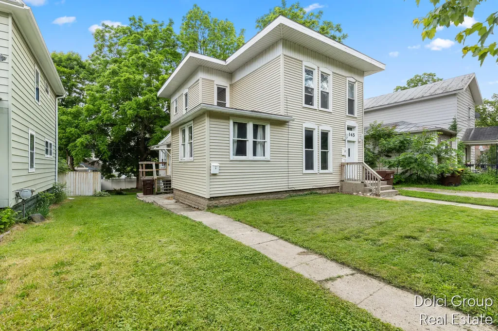 145 Lafayette Street Ionia City MI 48846