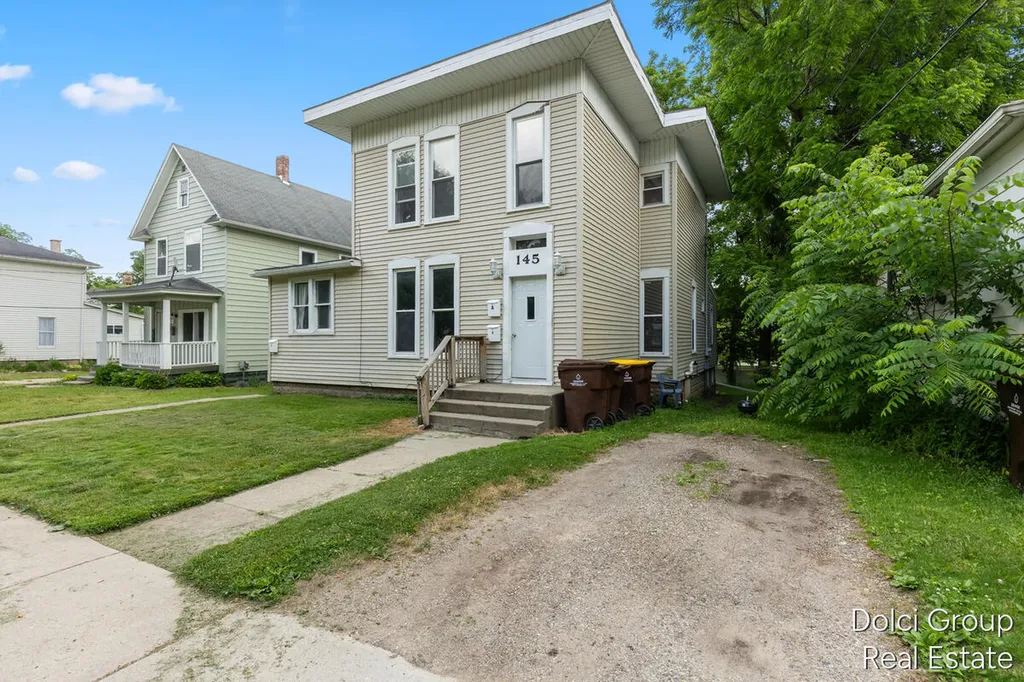 145 Lafayette Street Ionia City MI 48846