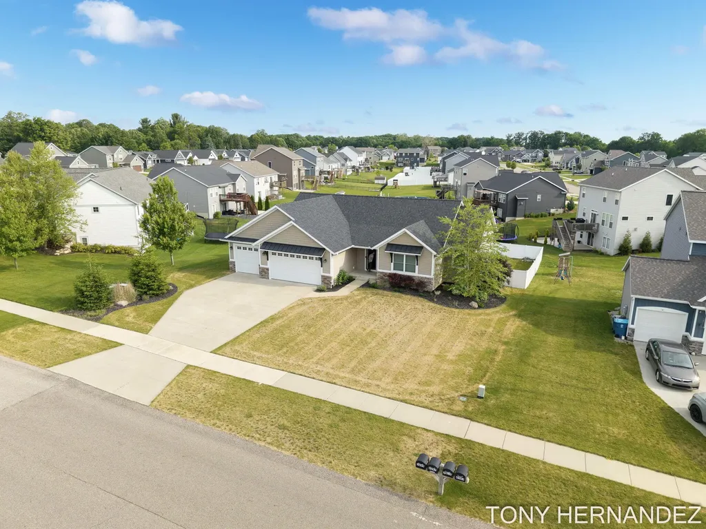 3899 Chester Street Georgetown Charter Township MI 49426