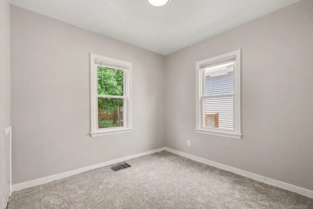 1727 Alto Avenue SE Grand Rapids City MI 49507