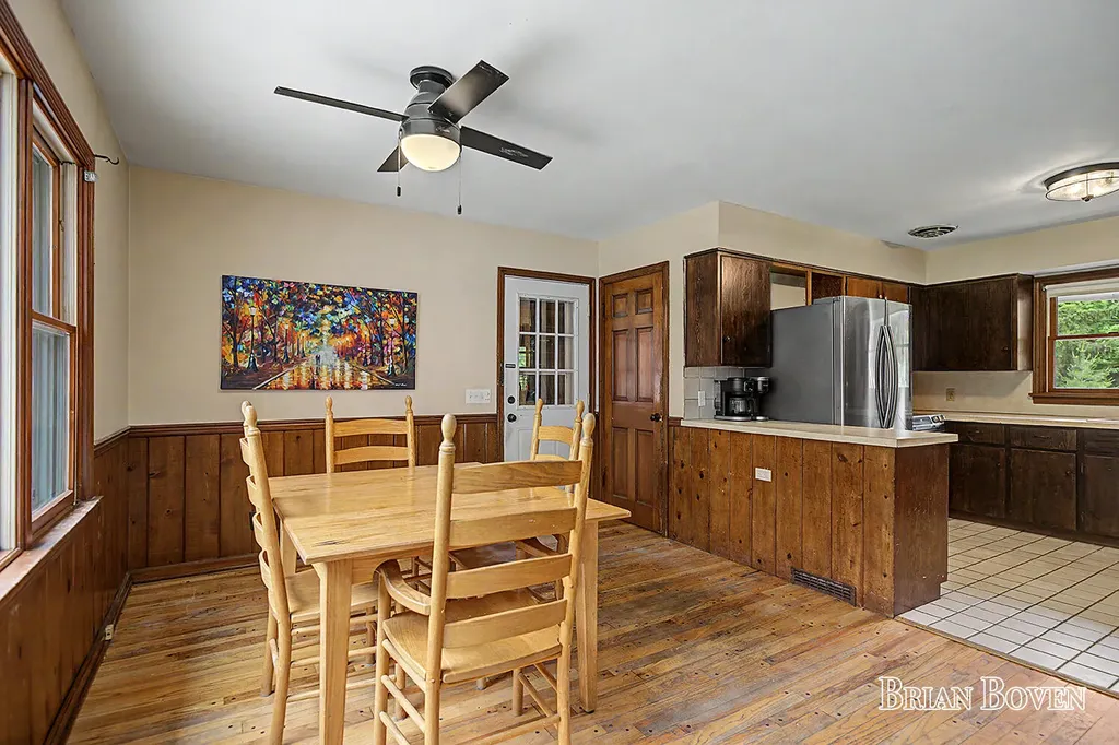 4383 Honey Creek Avenue NE Cannon Township MI 49301