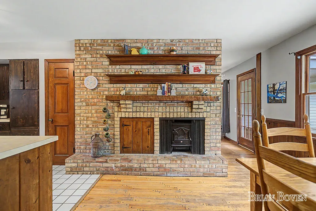 4383 Honey Creek Avenue NE Cannon Township MI 49301