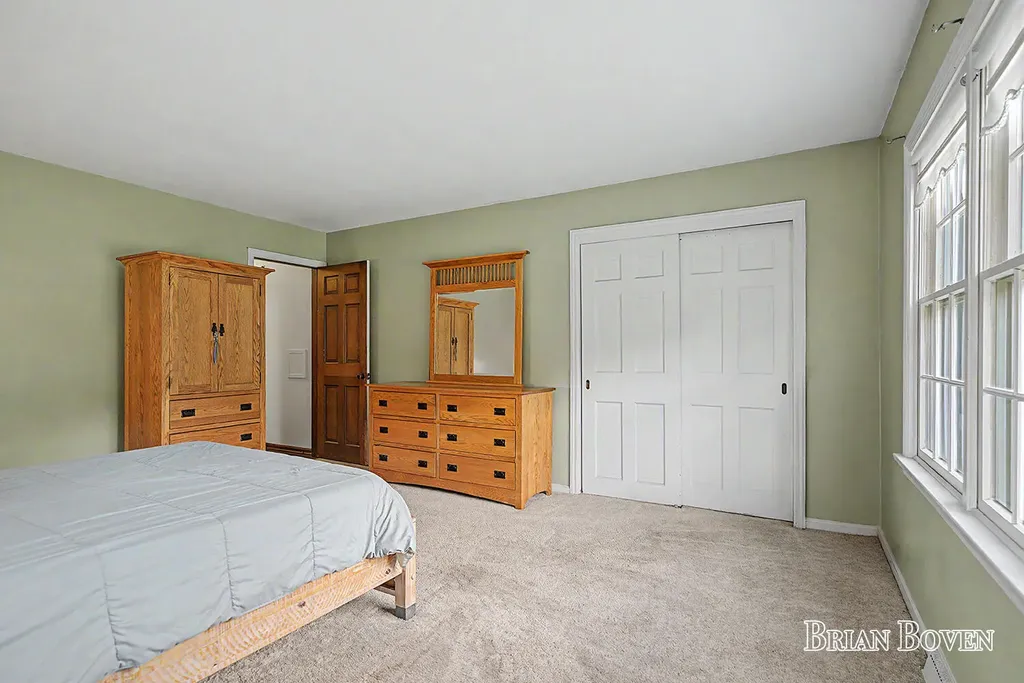 4383 Honey Creek Avenue NE Cannon Township MI 49301