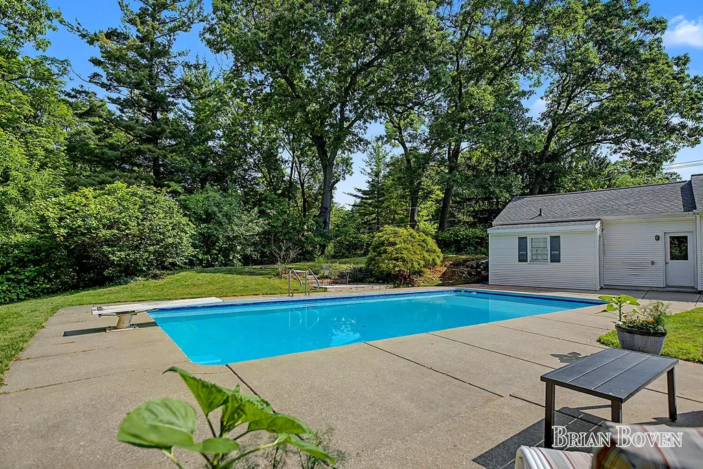 4383 Honey Creek Avenue NE Cannon Township MI 49301