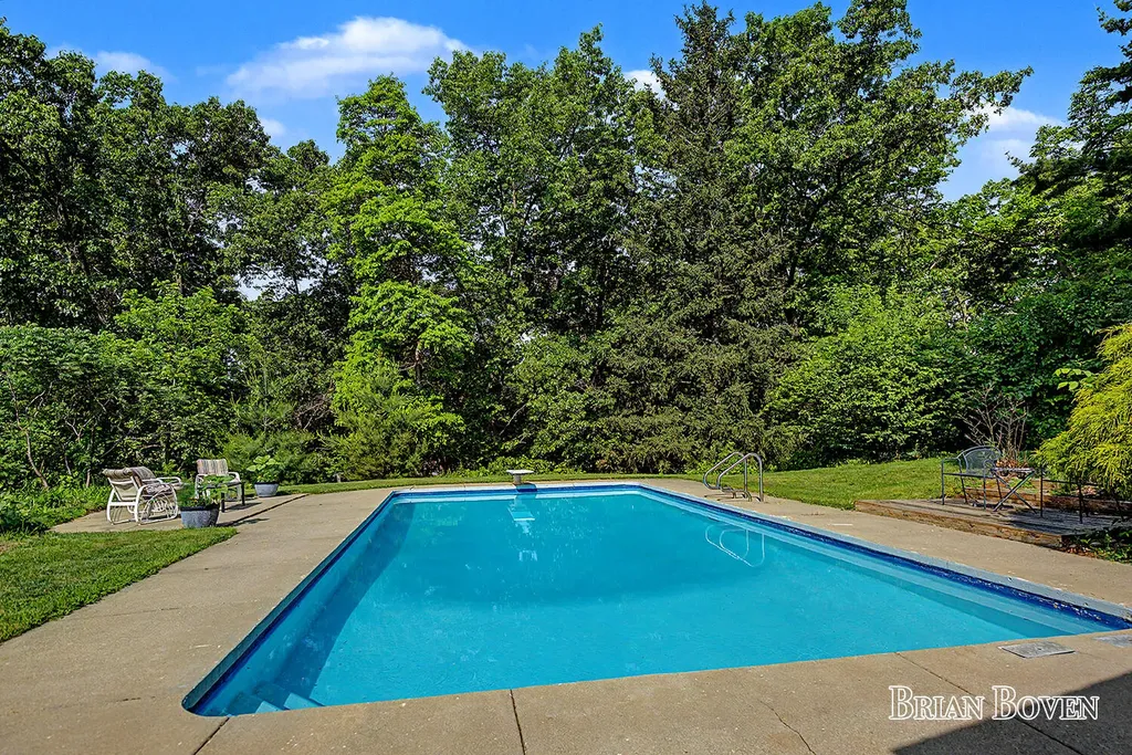 4383 Honey Creek Avenue NE Cannon Township MI 49301