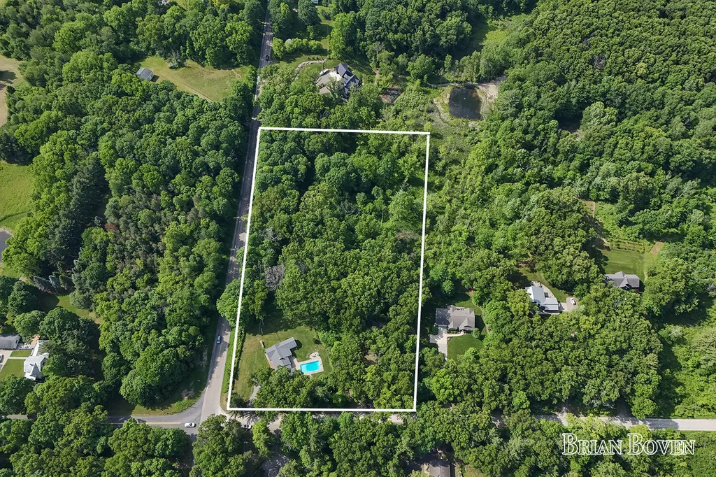 4383 Honey Creek Avenue NE Cannon Township MI 49301