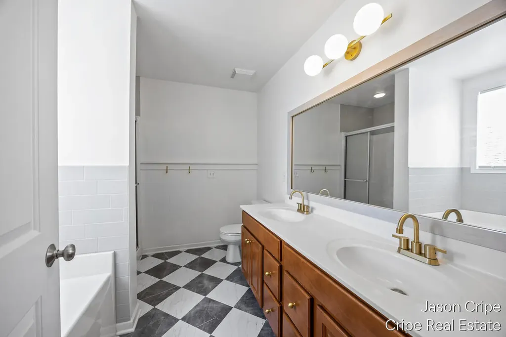 3523 Long Grove Drive SE Kentwood City MI 49512
