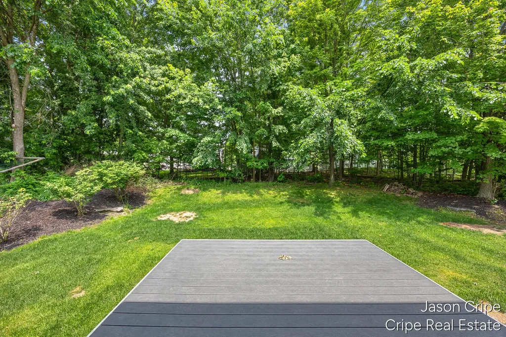 3523 Long Grove Drive SE Kentwood City MI 49512