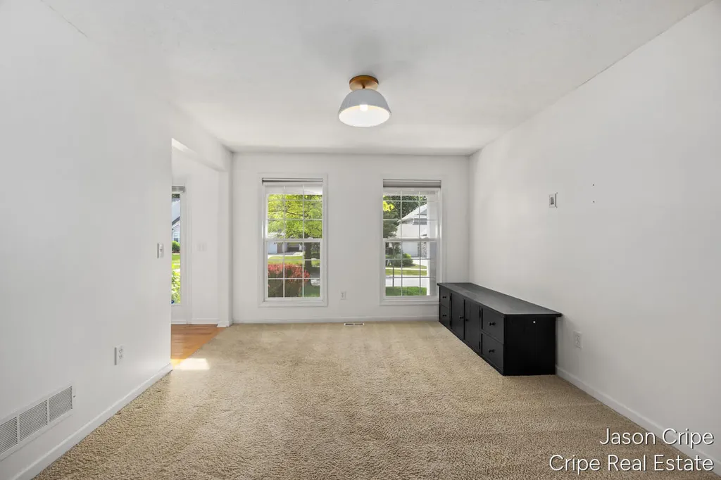 3523 Long Grove Drive SE Kentwood City MI 49512