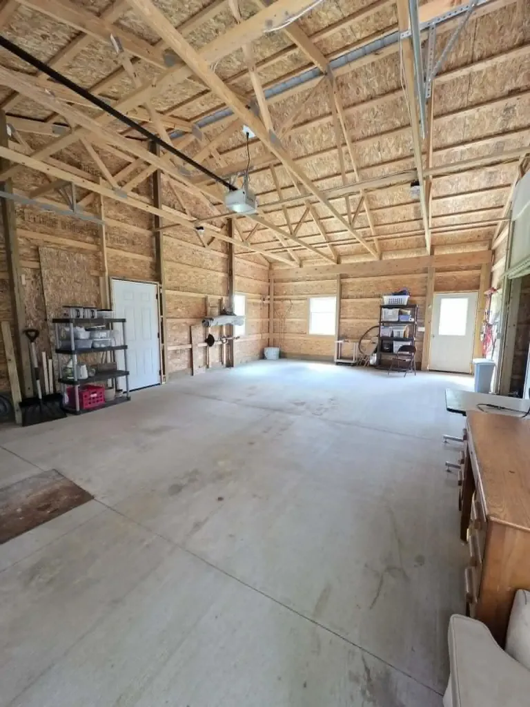 14675 W Hanses Road Westphalia Township MI 48894