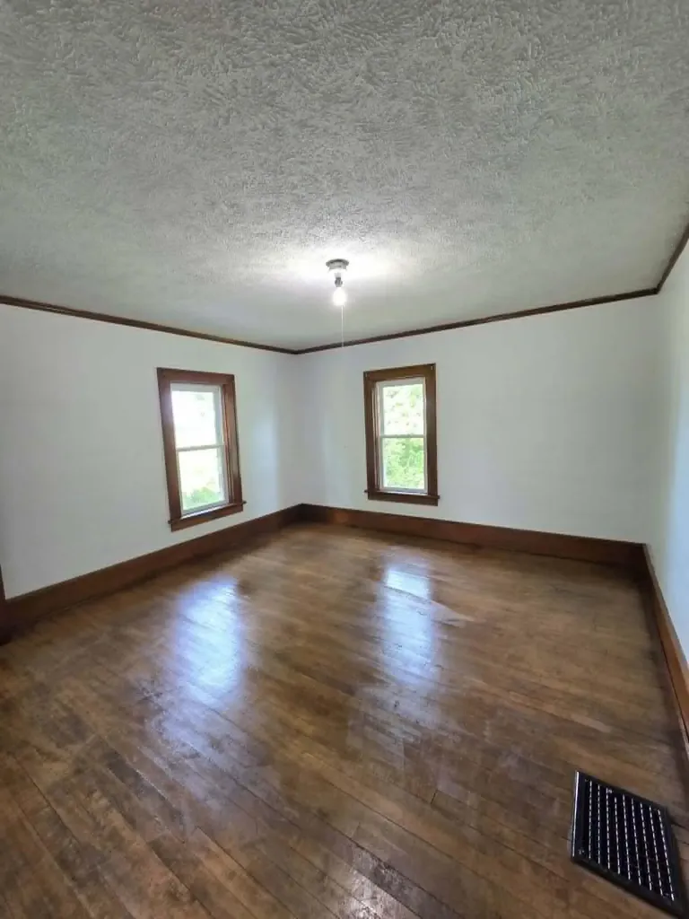 14675 W Hanses Road Westphalia Township MI 48894