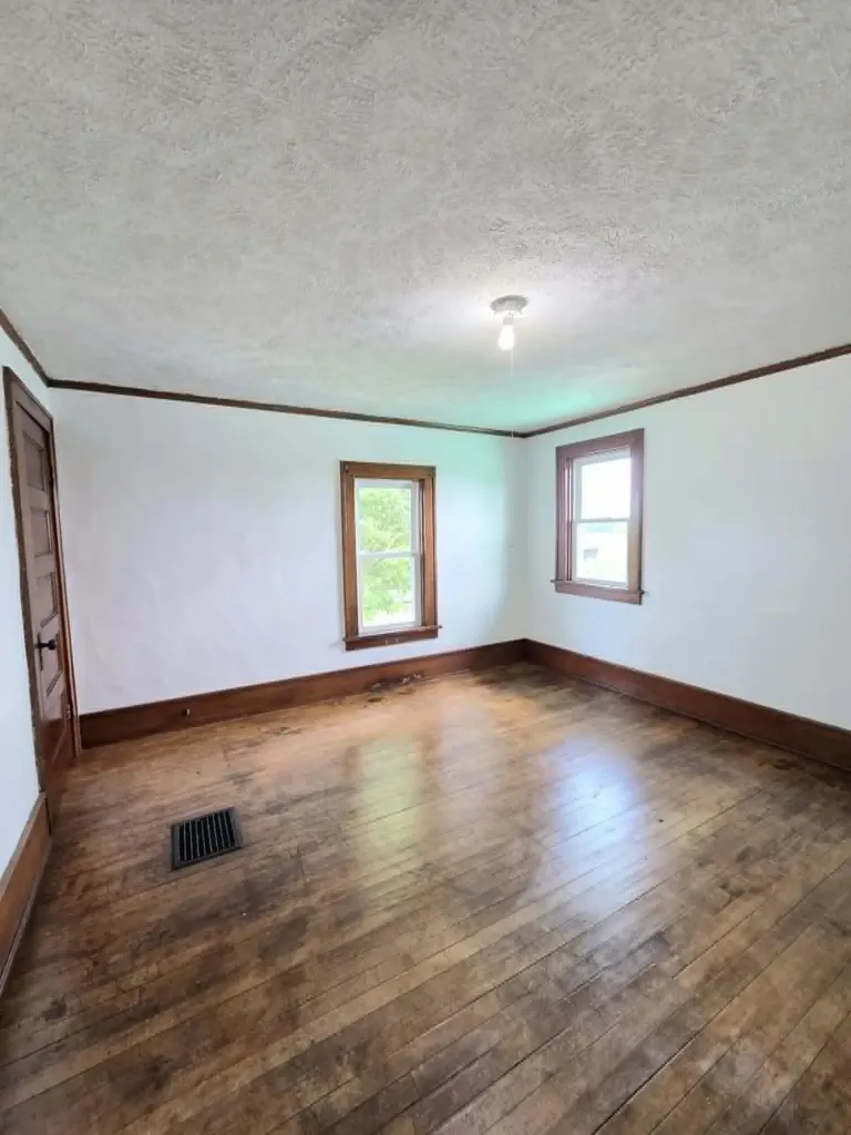 14675 W Hanses Road Westphalia Township MI 48894