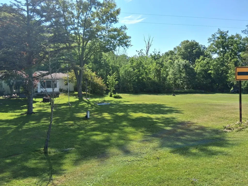 956 Prairie Creek Road Ionia Township MI 48846