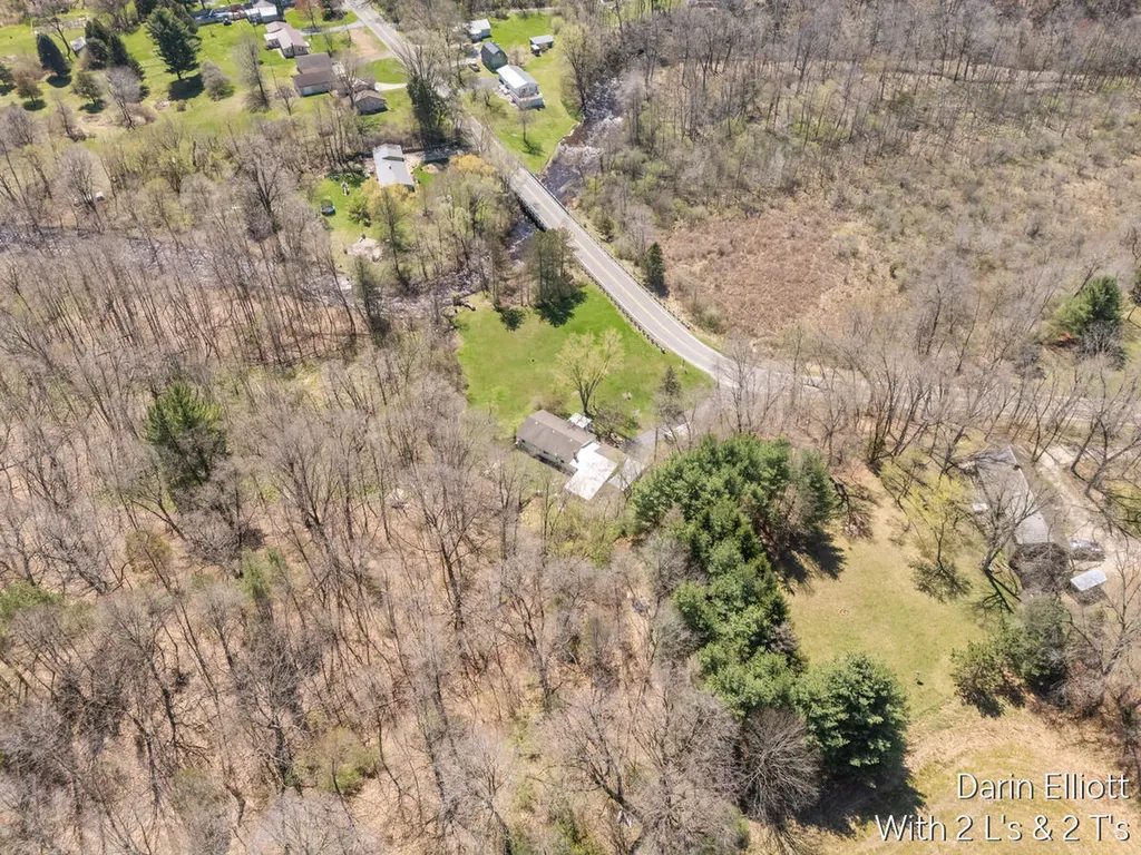 956 Prairie Creek Road Ionia Township MI 48846