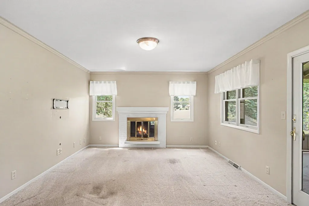 9941 Courtland Drive NE Courtland Township MI 49341