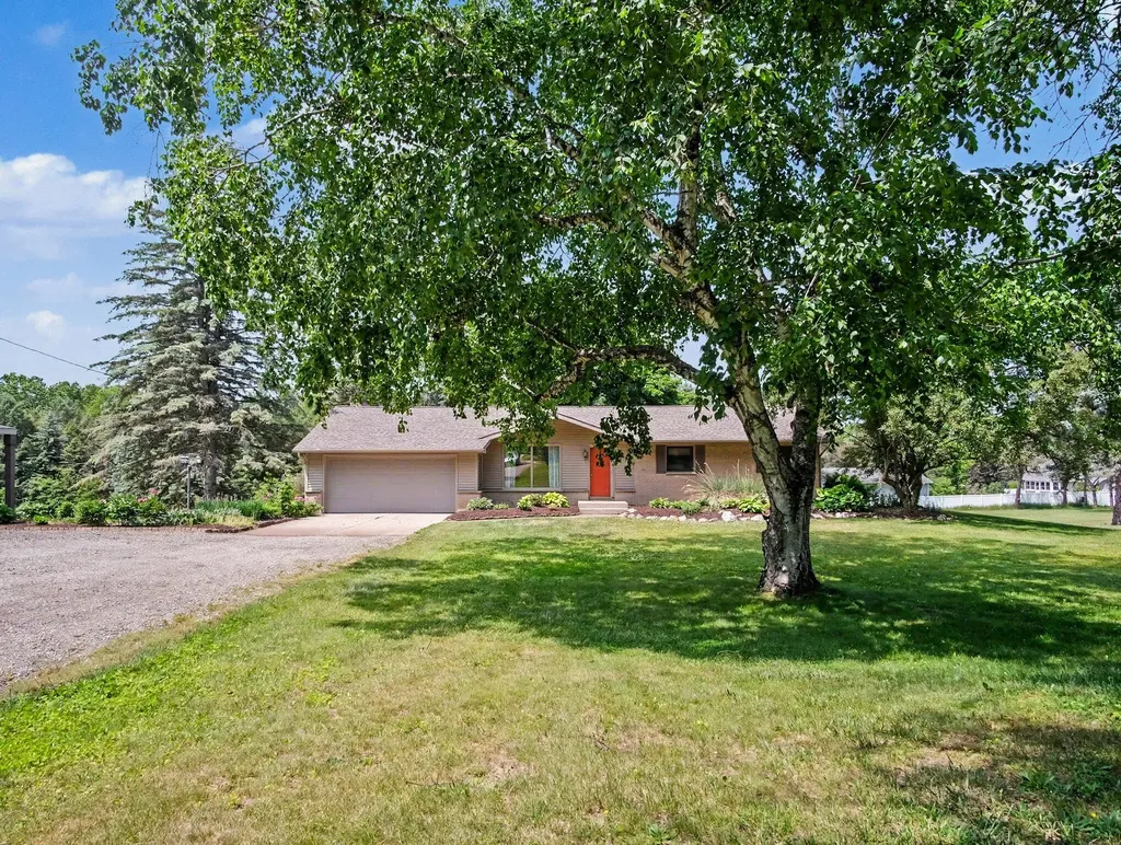 9941 Courtland Drive NE Courtland Township MI 49341