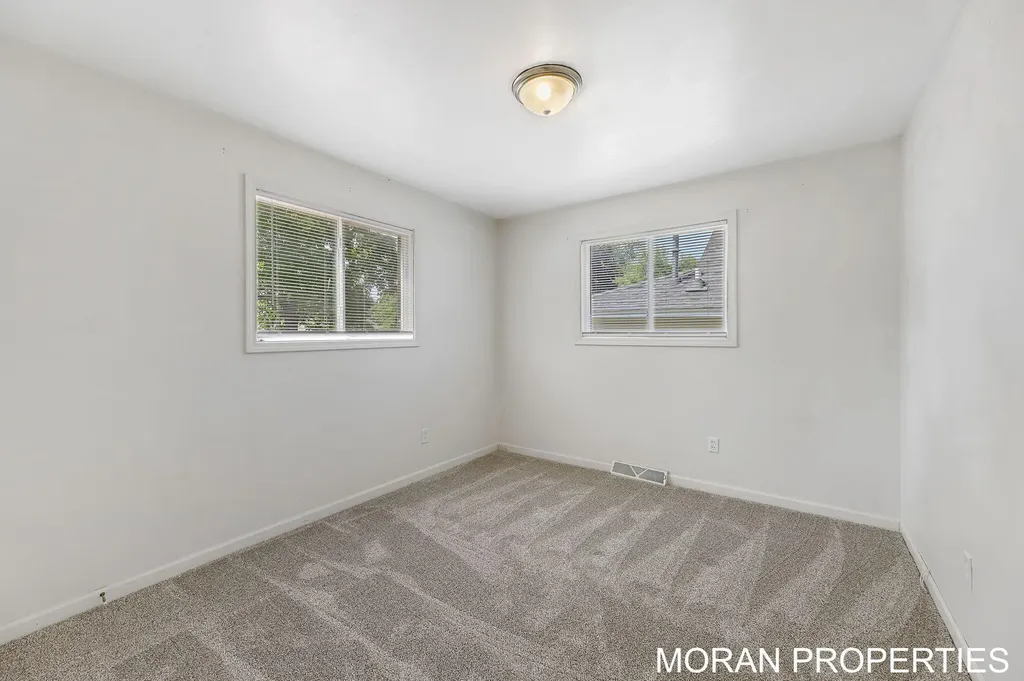 248 Himes Street SE Wyoming City MI 49548