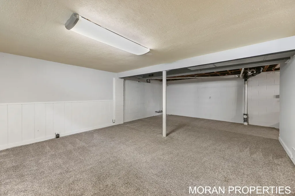 248 Himes Street SE Wyoming City MI 49548