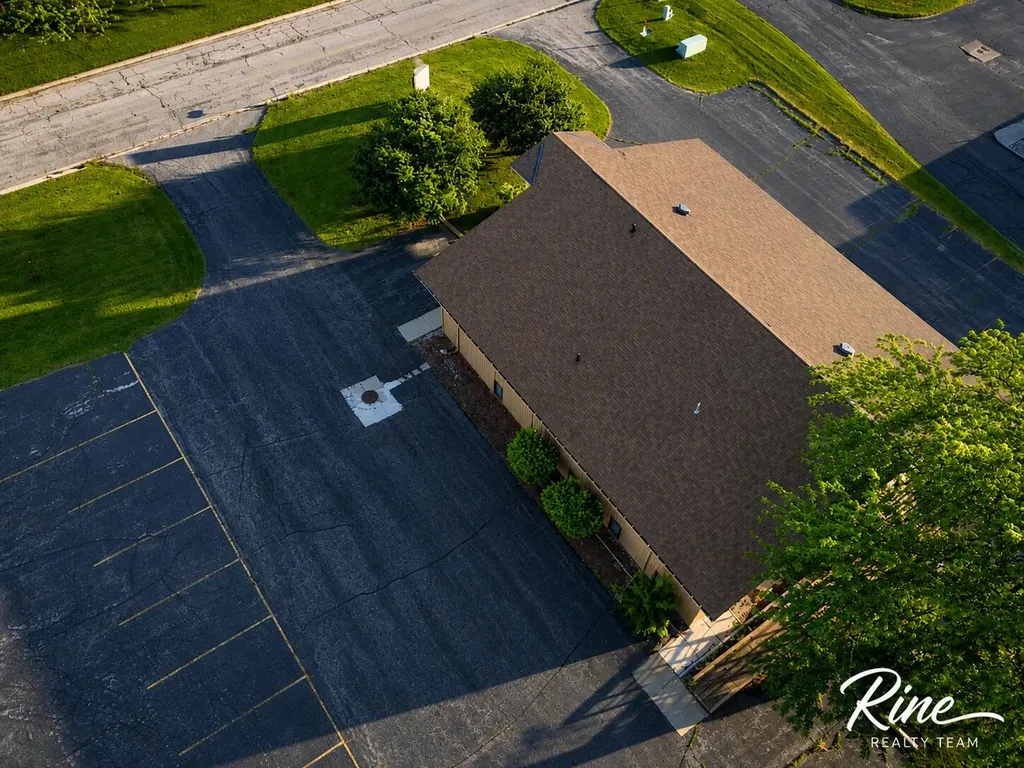 2650 Mcleod Drive N Saginaw Charter Township MI 48604