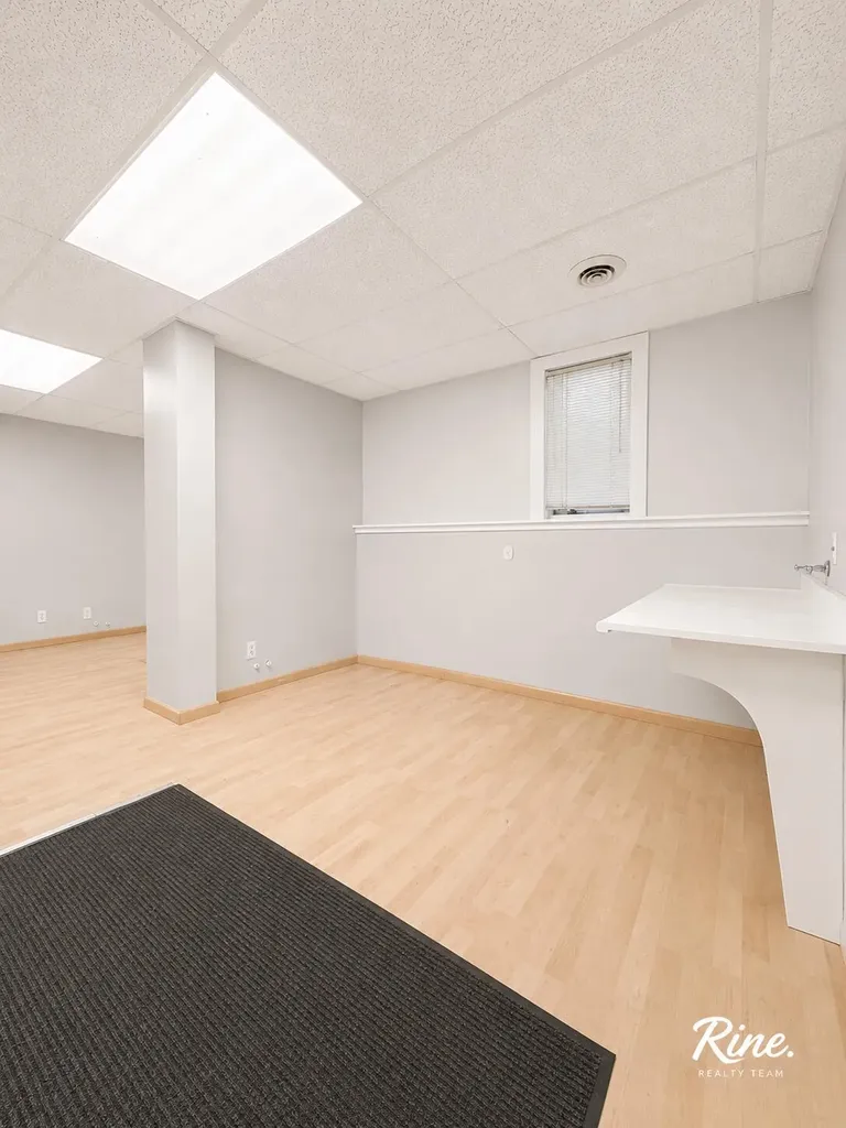 2650 Mcleod Drive N Saginaw Charter Township MI 48604