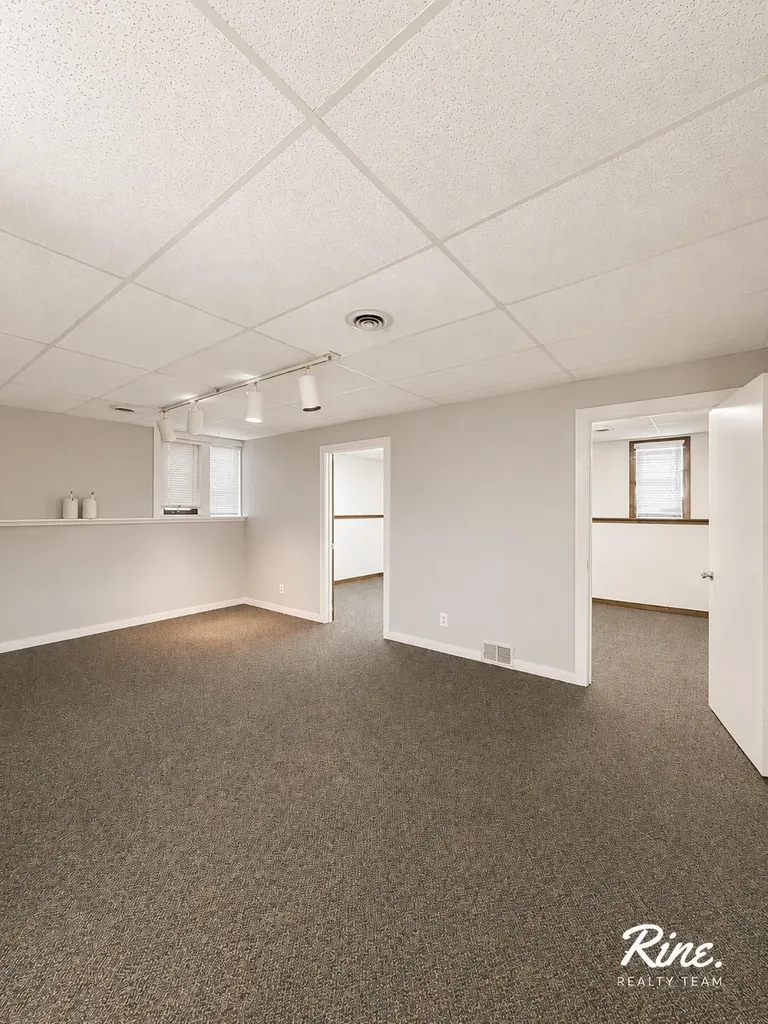 2650 Mcleod Drive N Saginaw Charter Township MI 48604