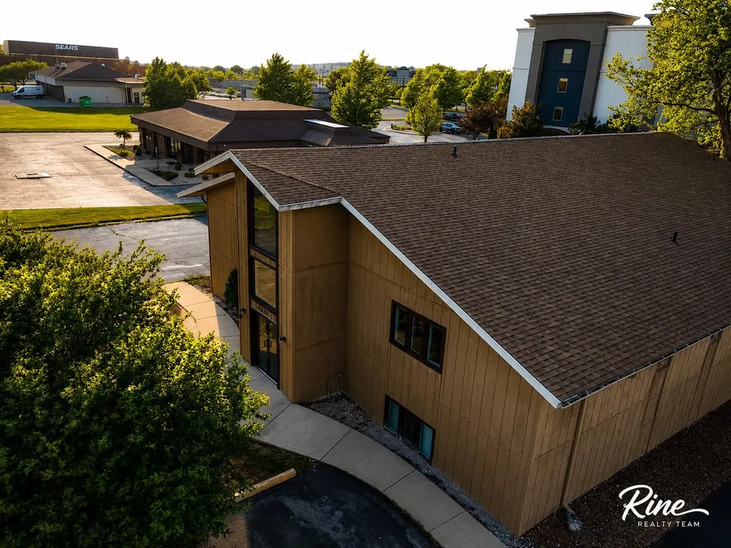 2650 Mcleod Drive N Saginaw Charter Township MI 48604